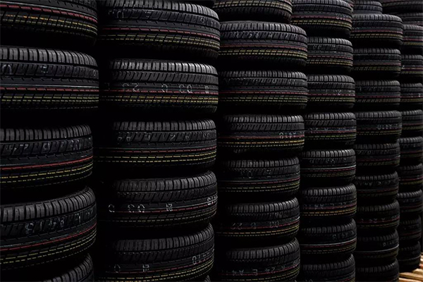 三汇橡胶机械行业资讯丨50余家轮胎企业宣布轮胎再涌涨价潮